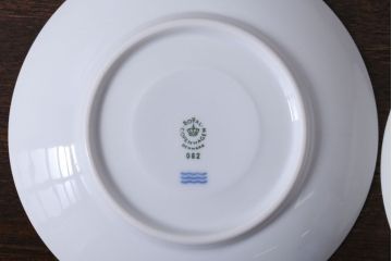 アンティーク雑貨　中古　ROYAL COPENHAGEN(ロイヤルコペンハーゲン)　WHITE FLUTED HALF LACE(ホワイトフルーテッド・ハーフレース) カップ&ソーサー2客セット(洋食器)