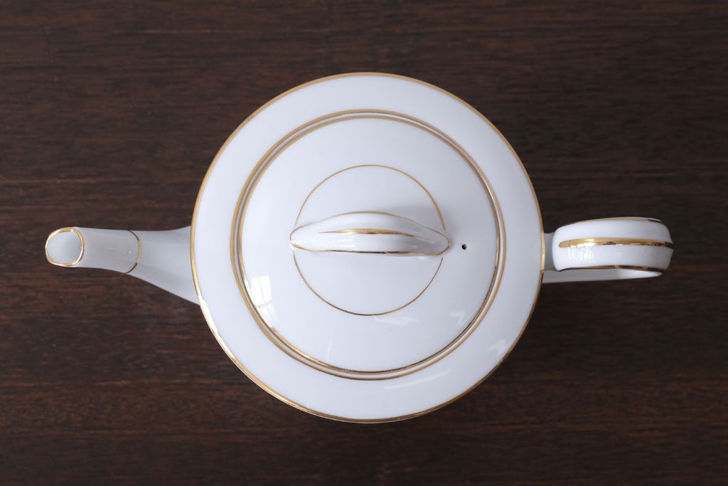 アンティーク雑貨　中古　ノリタケ(Noritake)　シェイプが美しい白いポット(洋食器)