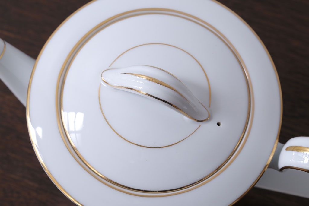 アンティーク雑貨　中古　ノリタケ(Noritake)　シェイプが美しい白いポット(洋食器)
