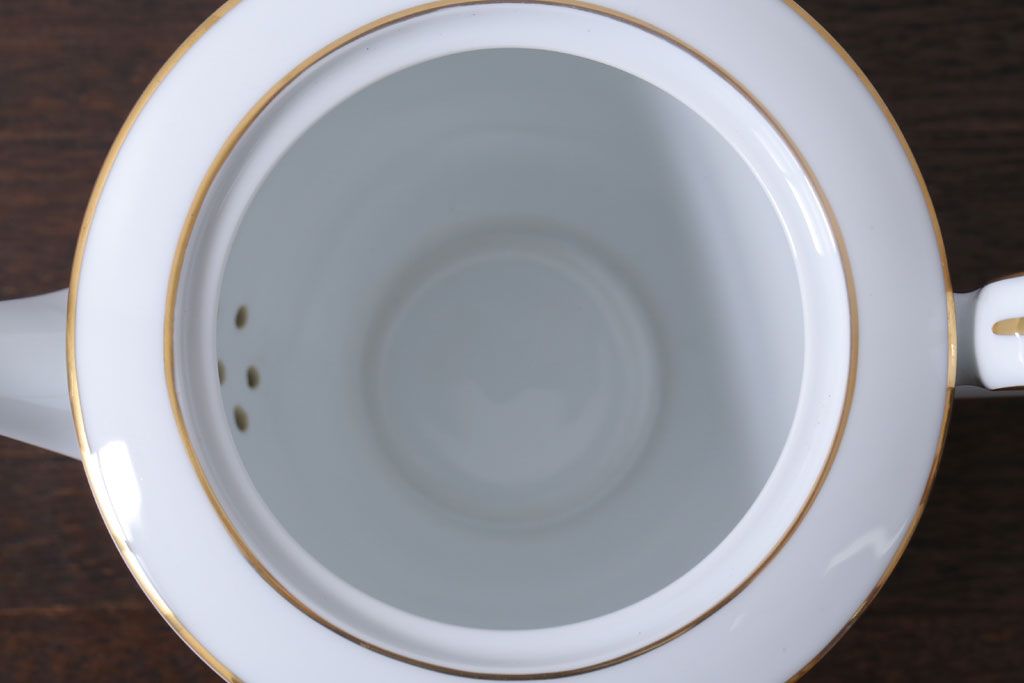 アンティーク雑貨　中古　ノリタケ(Noritake)　シェイプが美しい白いポット(洋食器)