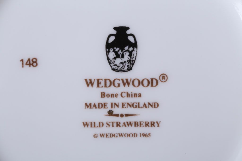 アンティーク雑貨　中古　イギリスWedgwood(ウェッジウッド) ワイルドストロベリー　ポット(洋食器)