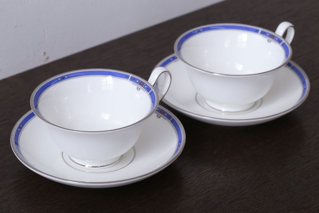 アンティーク雑貨　中古　イギリスWedgwood(ウェッジウッド)　キングスブリッジ　カップ&ソーサー2客セット(洋食器)