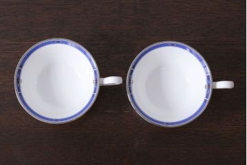 アンティーク雑貨　中古　イギリスWedgwood(ウェッジウッド)　キングスブリッジ　カップ&ソーサー2客セット(洋食器)