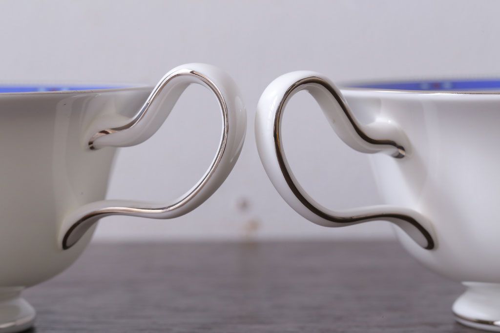 アンティーク雑貨　中古　イギリスWedgwood(ウェッジウッド)　キングスブリッジ　カップ&ソーサー2客セット(洋食器)