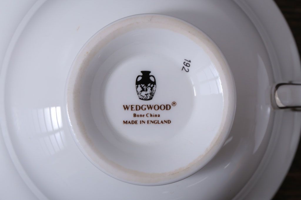 アンティーク雑貨　中古　イギリスWedgwood(ウェッジウッド)　キングスブリッジ　カップ&ソーサー2客セット(洋食器)
