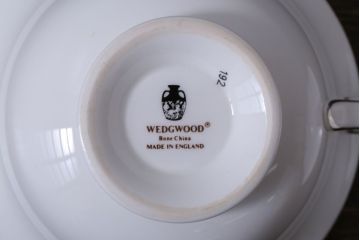 アンティーク雑貨　中古　イギリスWedgwood(ウェッジウッド)　キングスブリッジ　カップ&ソーサー2客セット(洋食器)
