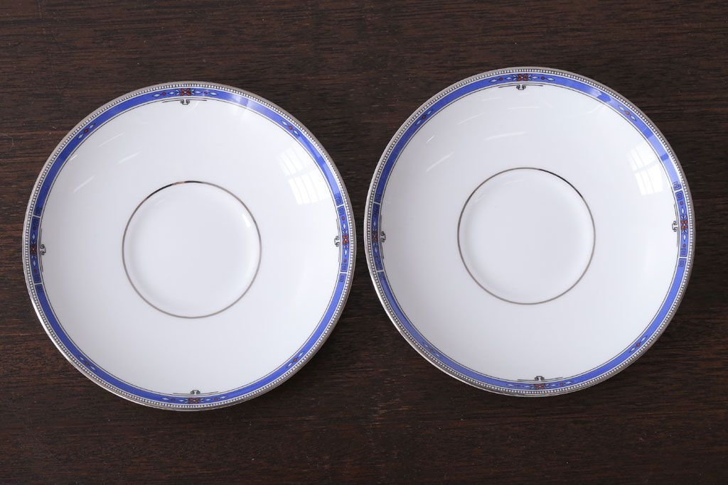 アンティーク雑貨　中古　イギリスWedgwood(ウェッジウッド)　キングスブリッジ　カップ&ソーサー2客セット(洋食器)