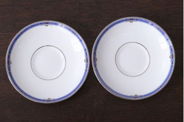 アンティーク雑貨　中古　イギリスWedgwood(ウェッジウッド)　キングスブリッジ　カップ&ソーサー2客セット(洋食器)