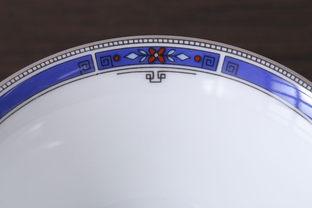 アンティーク雑貨　中古　イギリスWedgwood(ウェッジウッド)　キングスブリッジ　カップ&ソーサー3客セット(洋食器)