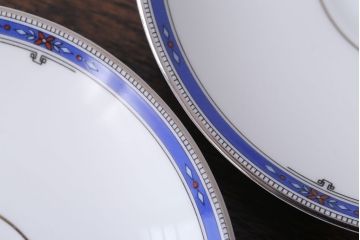 アンティーク雑貨　中古　イギリスWedgwood(ウェッジウッド)　キングスブリッジ　カップ&ソーサー3客セット(洋食器)