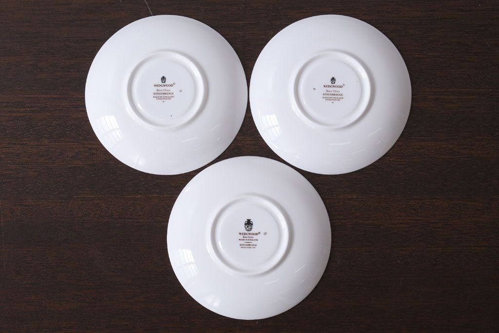 アンティーク雑貨　中古　イギリスWedgwood(ウェッジウッド)　キングスブリッジ　カップ&ソーサー3客セット(洋食器)