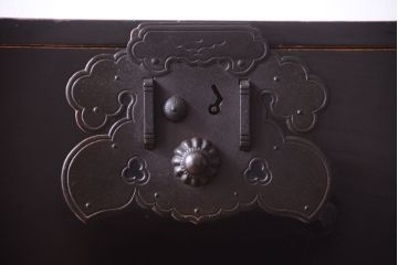 アンティーク家具　古民具・骨董　明治〜大正期　前面黒漆!アンティーク庄内箪笥