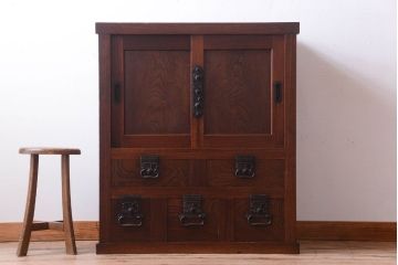 アンティーク家具　古民具・骨董　明治期　隠し付き!前面欅玉杢材のアンティーク帳場箪笥