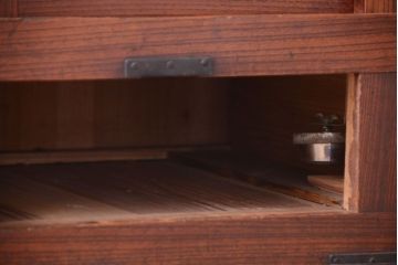 アンティーク家具　古民具・骨董　明治期　隠し付き!前面欅玉杢材のアンティーク帳場箪笥