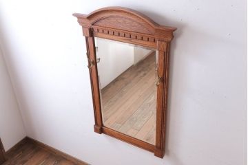 アンティーク雑貨　海外輸入家具　フック付き!オーク材の壁掛けミラー(ウォールミラー)(1)