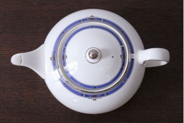 アンティーク雑貨　中古　イギリスWedgwood(ウェッジウッド)　キングスブリッジ　ポット(洋食器)