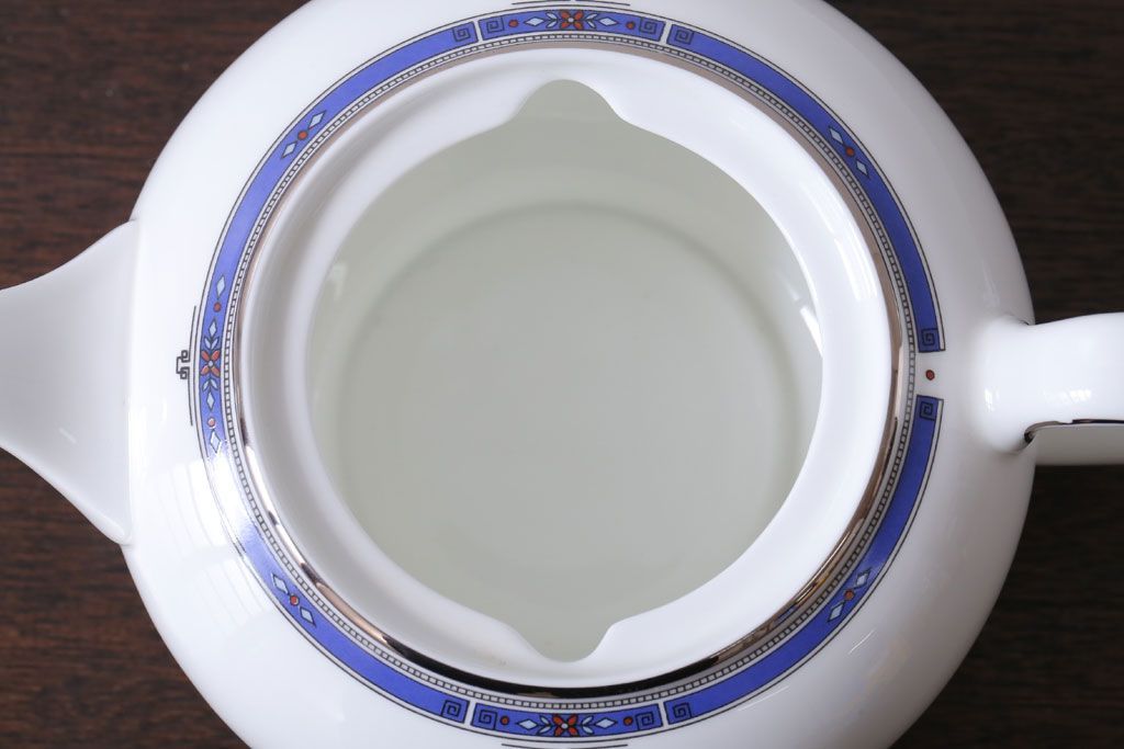アンティーク雑貨　中古　イギリスWedgwood(ウェッジウッド)　キングスブリッジ　ポット(洋食器)
