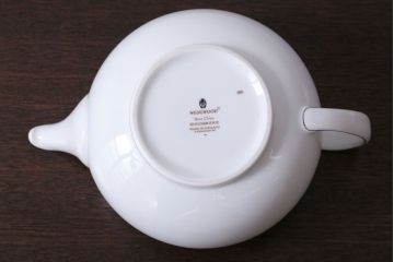 アンティーク雑貨　中古　イギリスWedgwood(ウェッジウッド)　キングスブリッジ　ポット(洋食器)