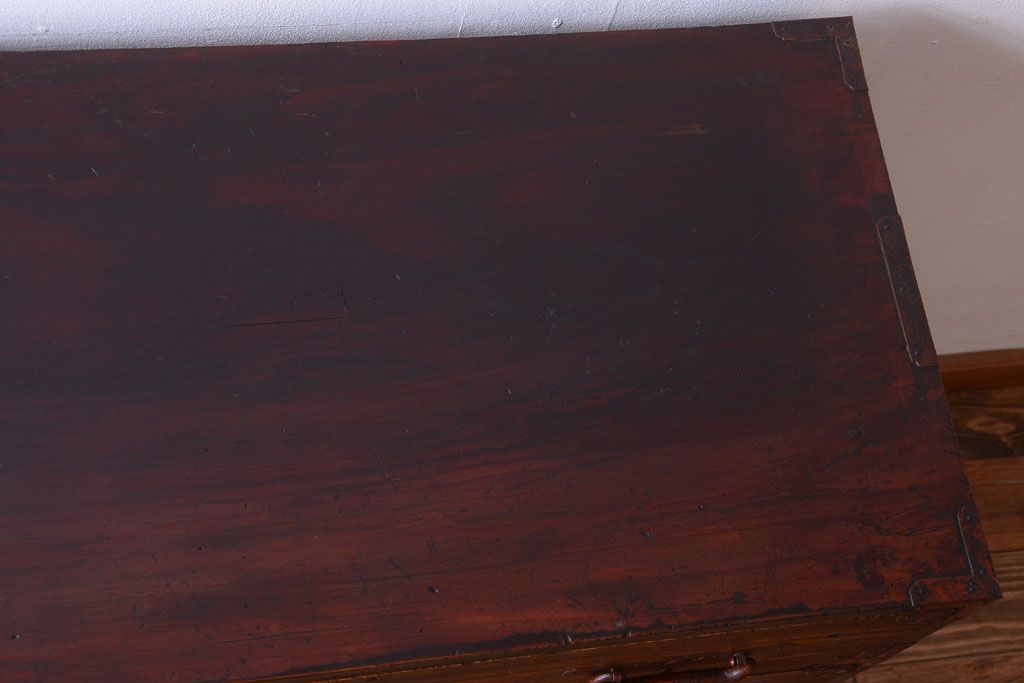 アンティーク家具　古民具・骨董　黒縁最上箪笥(時代箪笥・衣装箪笥)