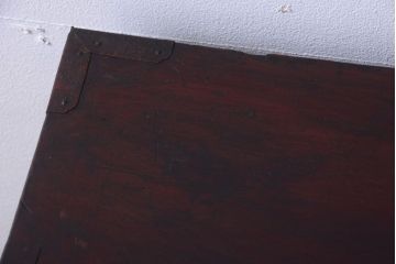 アンティーク家具　古民具・骨董　黒縁最上箪笥(時代箪笥・衣装箪笥)