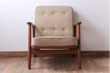 ヴィンテージ家具　北欧ビンテージ　チーク材のイージーチェア(1人掛けアームソファ)