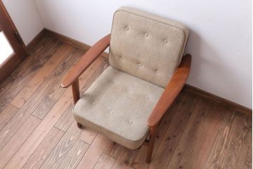 ヴィンテージ家具　北欧ビンテージ　チーク材のイージーチェア(1人掛けアームソファ)