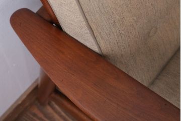 ヴィンテージ家具　北欧ビンテージ　チーク材のイージーチェア(1人掛けアームソファ)