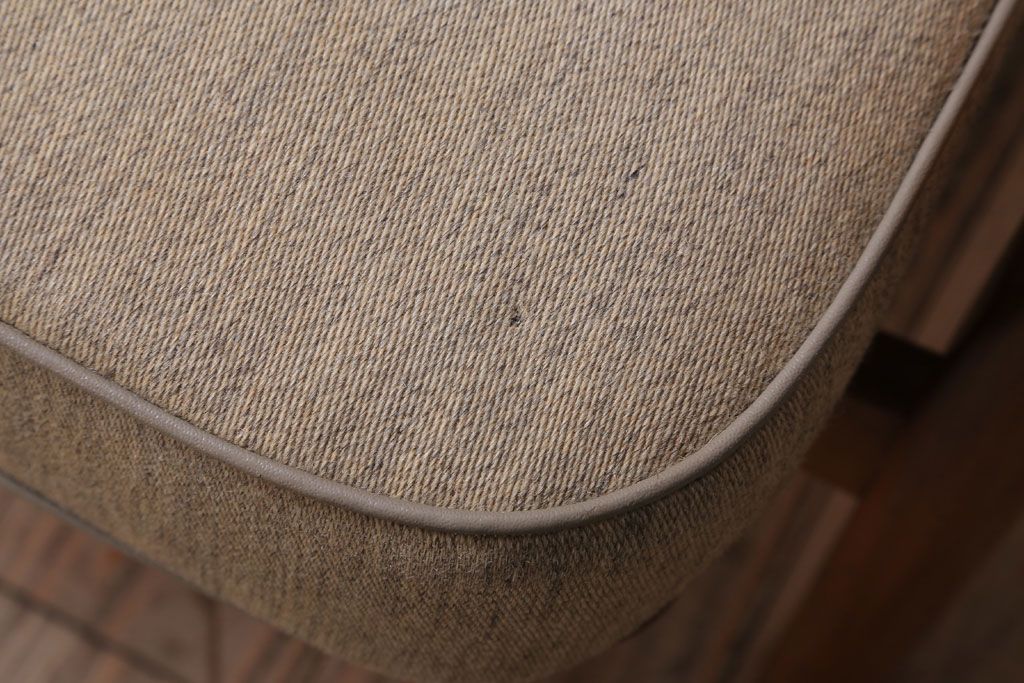 ヴィンテージ家具　北欧ビンテージ　チーク材のイージーチェア(1人掛けアームソファ)