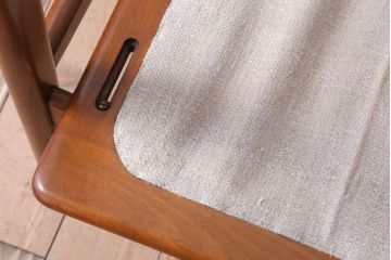 ヴィンテージ家具　北欧ビンテージ　チーク材のイージーチェア(1人掛けアームソファ)