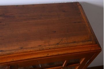 アンティーク家具　和製アンティーク　古い栓材の大きな本箱(収納棚)