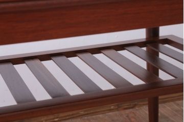 ヴィンテージ家具　北欧ビンテージ　デンマーク製　エクステンションコーヒーテーブル(センターテーブル)