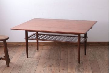 ヴィンテージ家具　北欧ビンテージ　デンマーク製　エクステンションコーヒーテーブル(センターテーブル)