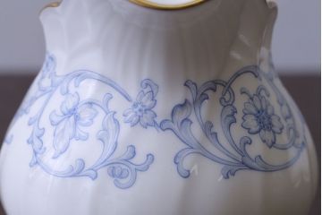 アンティーク雑貨　中古　ノリタケ(Noritake)　スタジオコレクションのポット・シュガーポット・クリーマー3点セット(洋食器)