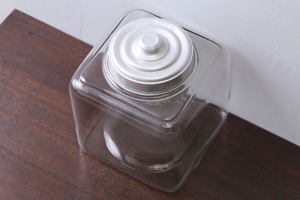 アンティーク雑貨　昭和レトロ　アンティーク四角ガラス瓶(ビン)(2)