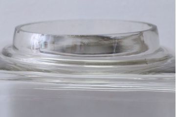 アンティーク雑貨　昭和レトロ　アンティーク四角ガラス瓶(ビン)(2)