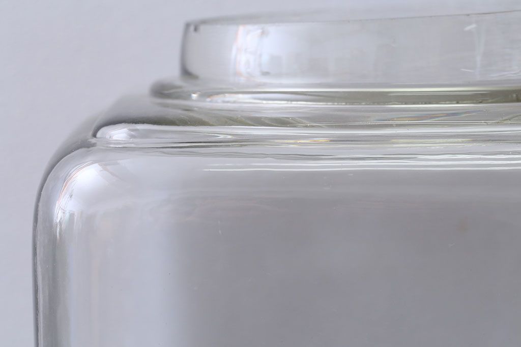 アンティーク雑貨　昭和レトロ　アンティーク四角ガラス瓶(ビン)(2)