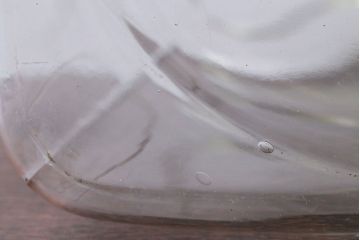 アンティーク雑貨　昭和レトロ　アンティーク四角ガラス瓶(ビン)(2)