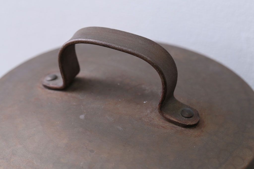 アンティーク雑貨　中古　銅製　キッチンペーパーホルダーと小物入れ2点セット