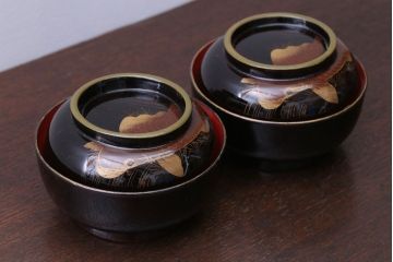 アンティーク雑貨　アンティーク　大正〜昭和初期　鯉の図　木製蒔絵椀2客