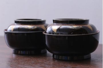 アンティーク雑貨　アンティーク　大正〜昭和初期　鯉の図　木製蒔絵椀2客