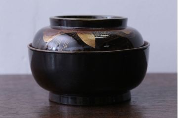 アンティーク雑貨　アンティーク　大正〜昭和初期　鯉の図　木製蒔絵椀2客