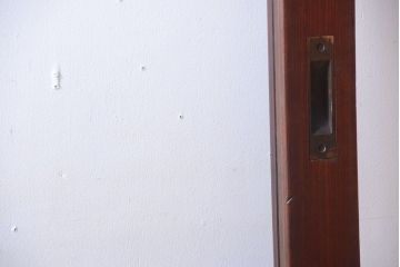 和製アンティーク　古い木の大きなガラス戸(1)