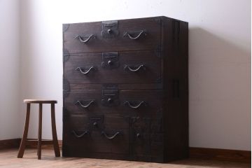アンティーク家具　古民具・骨董　明治期　アンティーク時代桐箪笥(衣装箪笥、桐たんす)