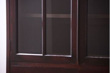 アンティーク家具　和製アンティーク　面取りガラスの上品な古い本箱