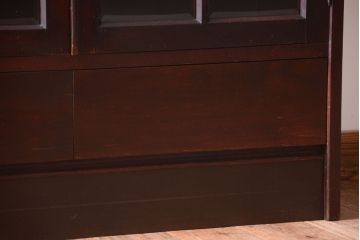 アンティーク家具　和製アンティーク　面取りガラスの上品な古い本箱