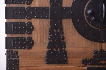 アンティーク家具　古民具・骨董　明治期　最高級!厚手金具のアンティーク木味桐観音重ね箪笥(桐箪笥、桐たんす)