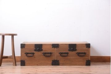 アンティーク家具　古民具・骨董　明治期　アンティーク木味桐箪笥ローボード(引き出し・衣装箪笥)