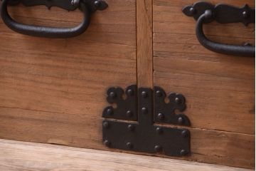 アンティーク家具　古民具・骨董　明治期　アンティーク木味桐箪笥ローボード(引き出し・衣装箪笥)