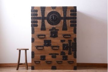 アンティーク家具　古民具・骨董　明治期　アンティーク木味桐箪笥ローボード(引き出し・衣装箪笥)