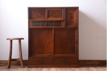 アンティーク家具　和製アンティーク　蛇腹戸付き!古い木の珍しい収納棚(戸棚)